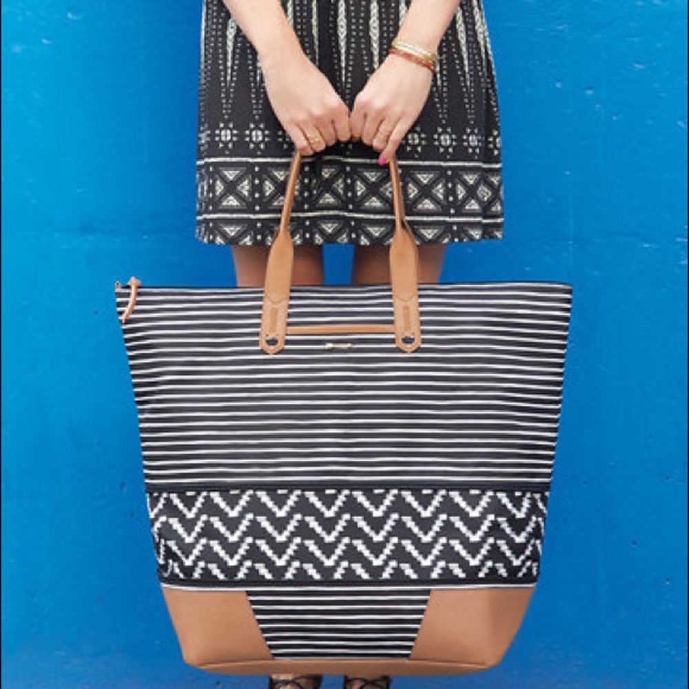 Stella & Dot Weekender Bag